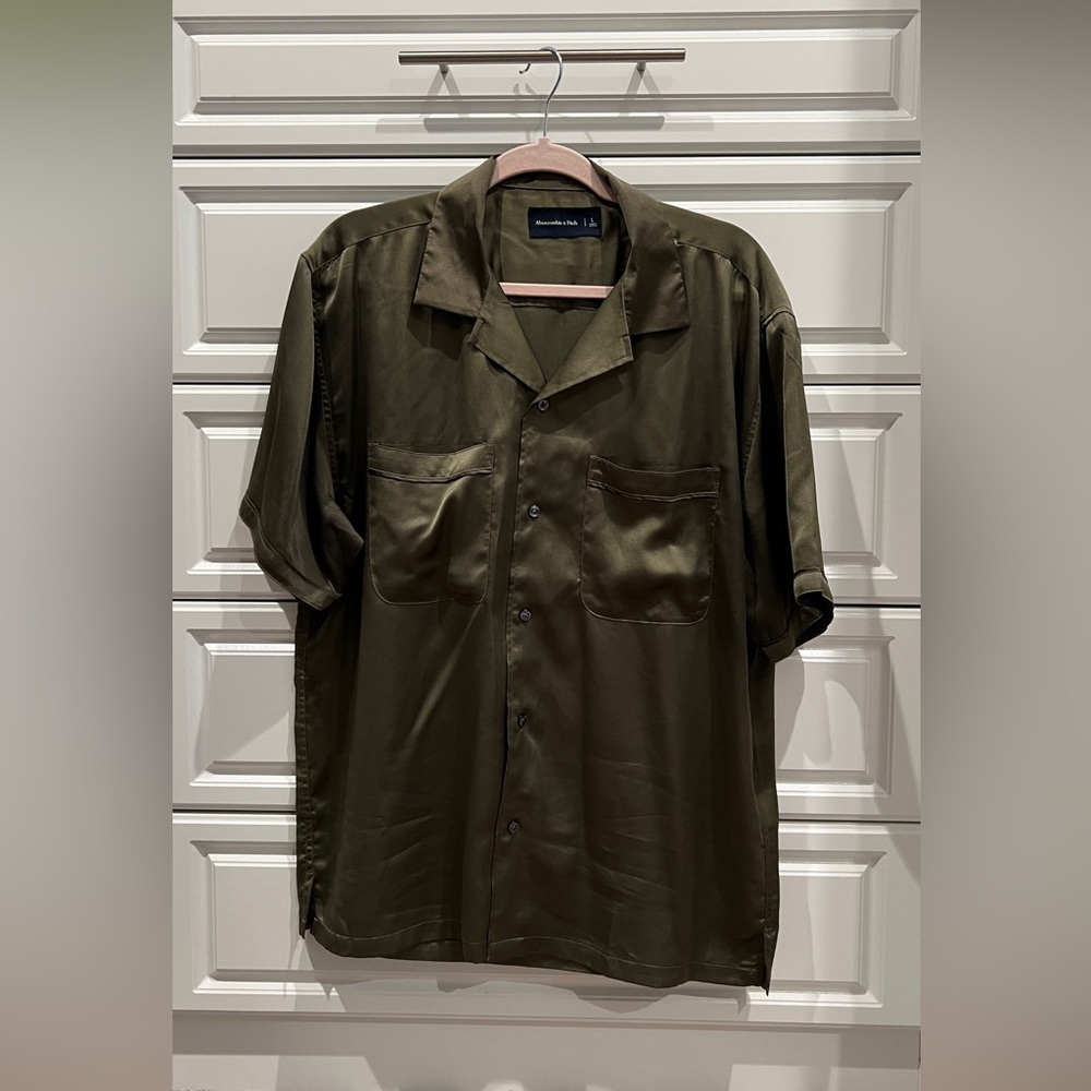Abercrombie santin green shirt - men